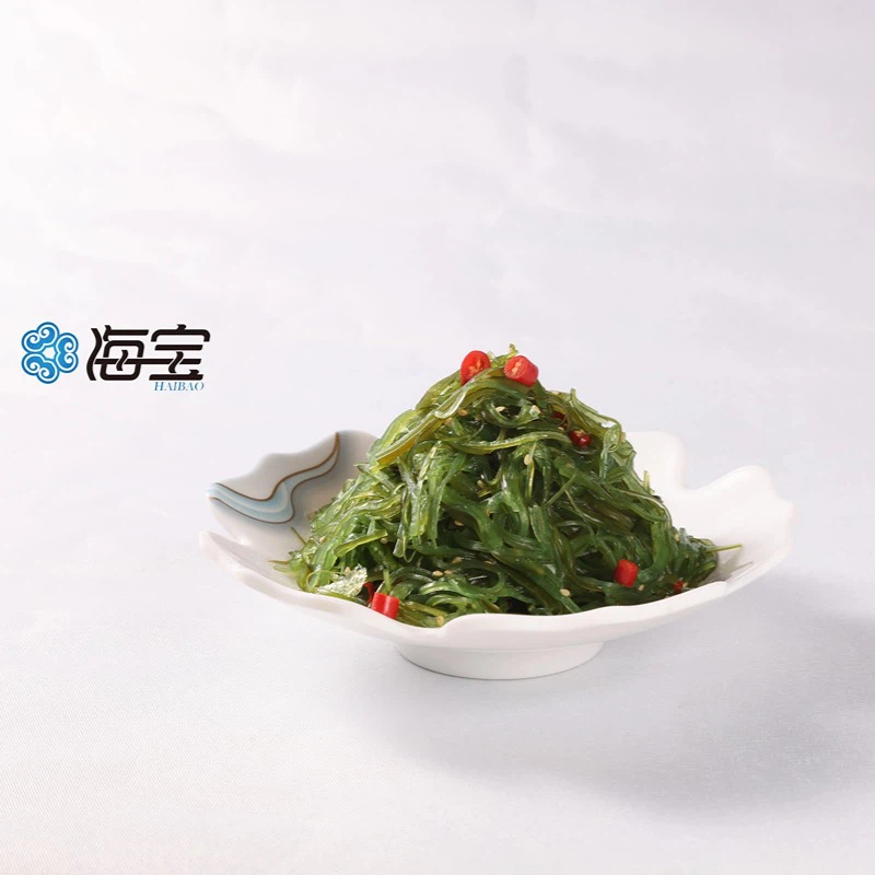 Salada de algas marinhas de cor naturalmente